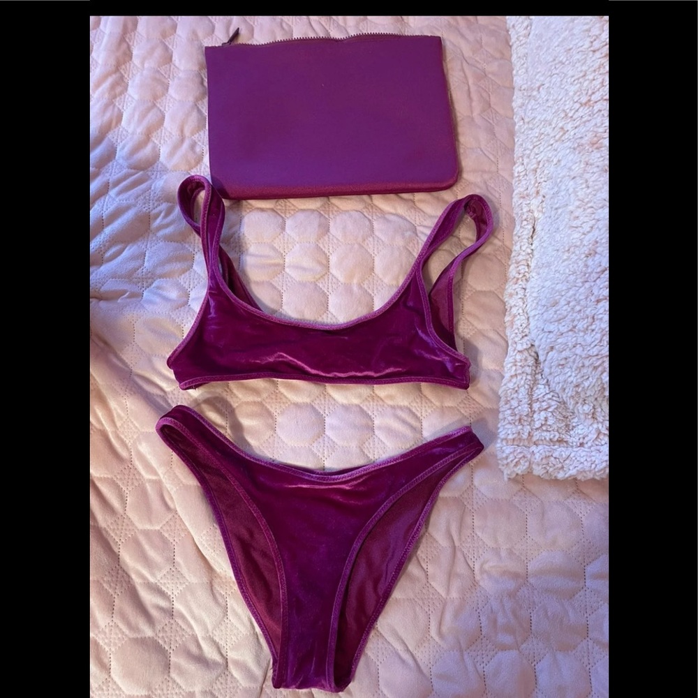 Triangl purple velvet bikini